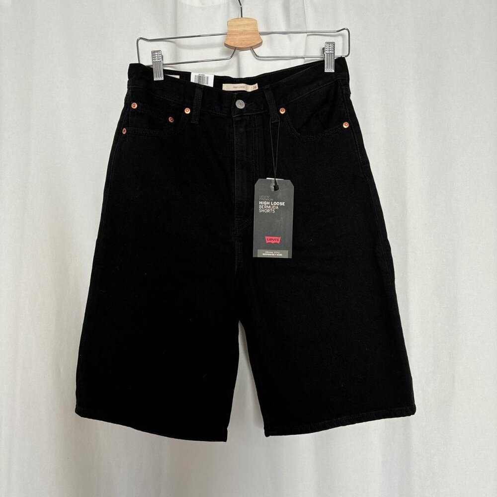 Brand New With Tags Levis High Waisted Bermuda